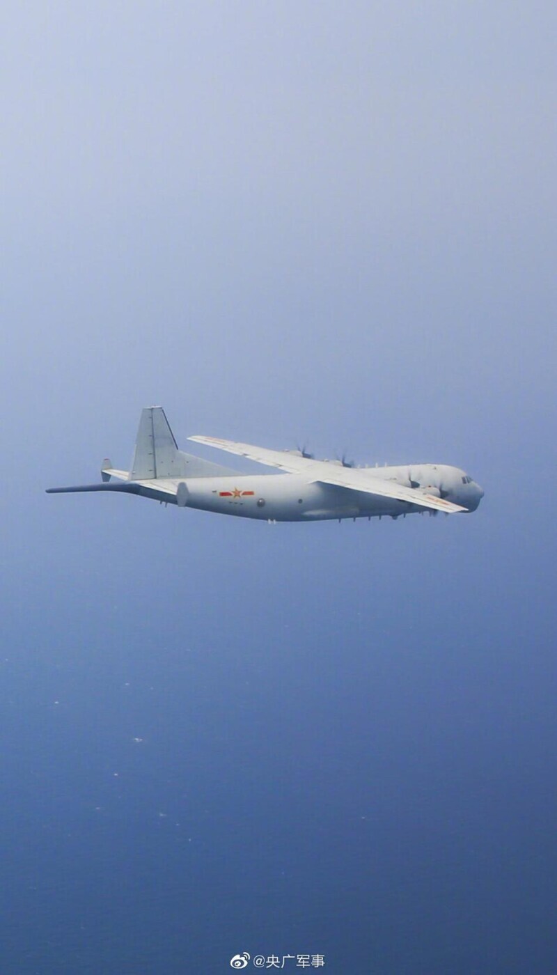 瞄准美日潜艇！海军空潜200在南海反潜演练