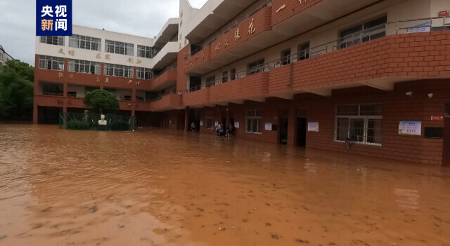 江西28县（市、区）的89个测站出现大暴雨