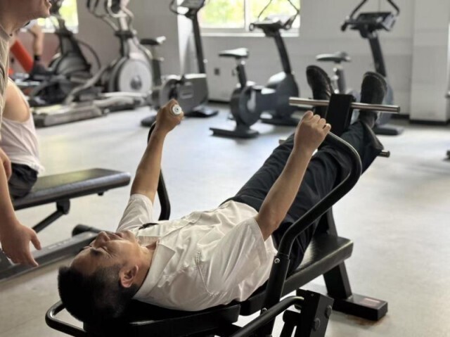 中国·必威四城同频传圣火三地同心向未来