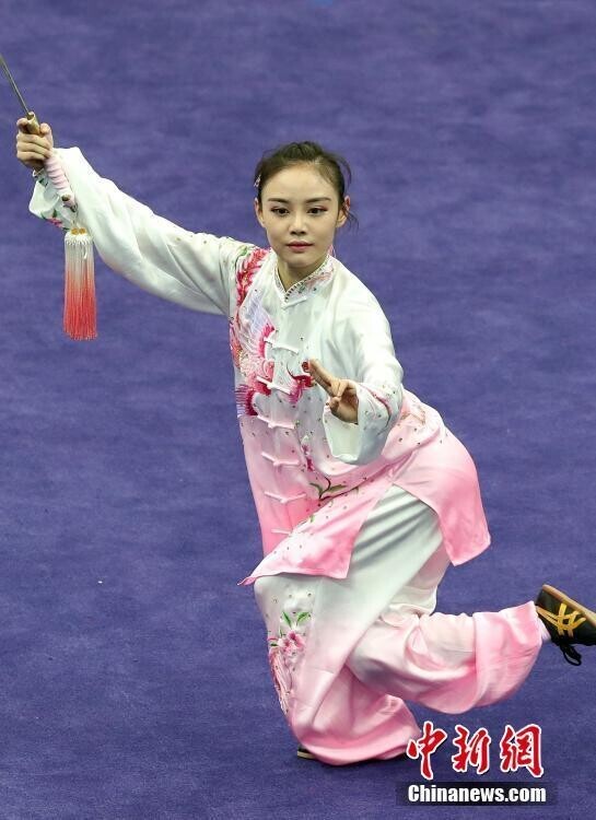 天津全运会上的“执剑美女”——中国青年网
